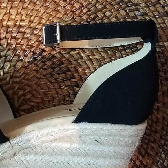 Wedges - Picture 8 of 8